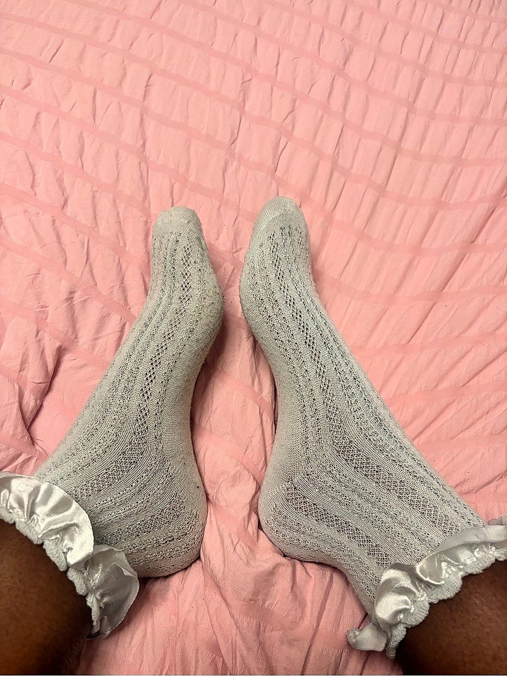 White Ruffle Cuff Socks